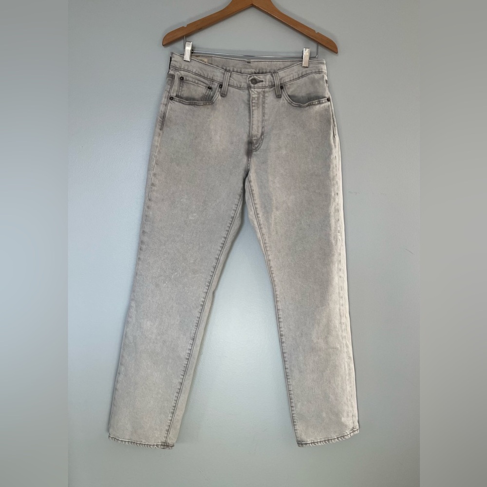 Levi's 541 Athletic Taper Jeans 32x32 Light Grey Wash Denim    Size 32”